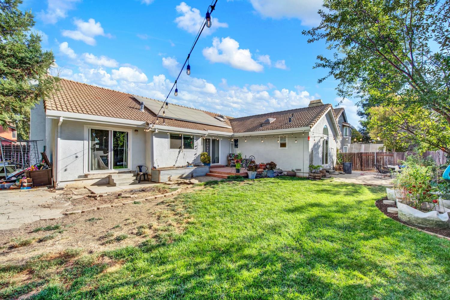 316 Village Circle Winters CA 95694