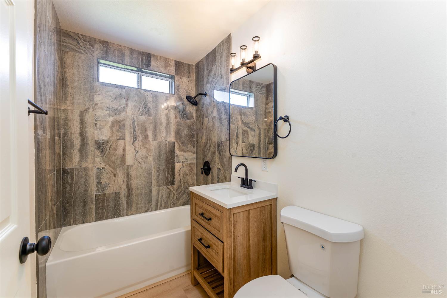 202 Faull Avenue Ukiah CA 95482