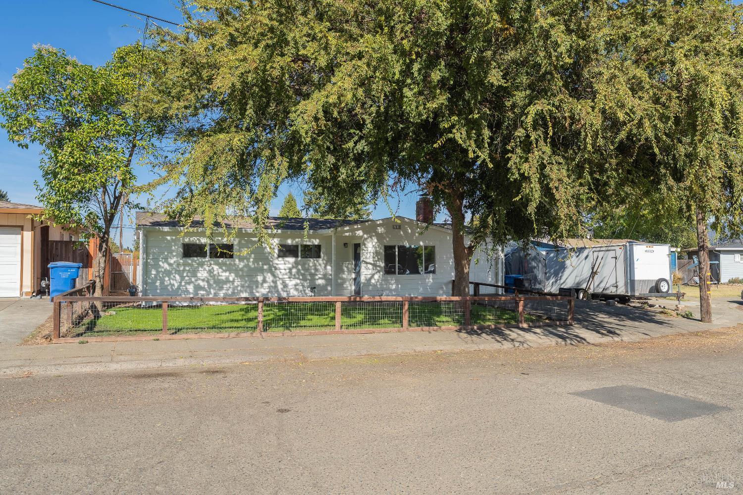 202 Faull Avenue Ukiah CA 95482