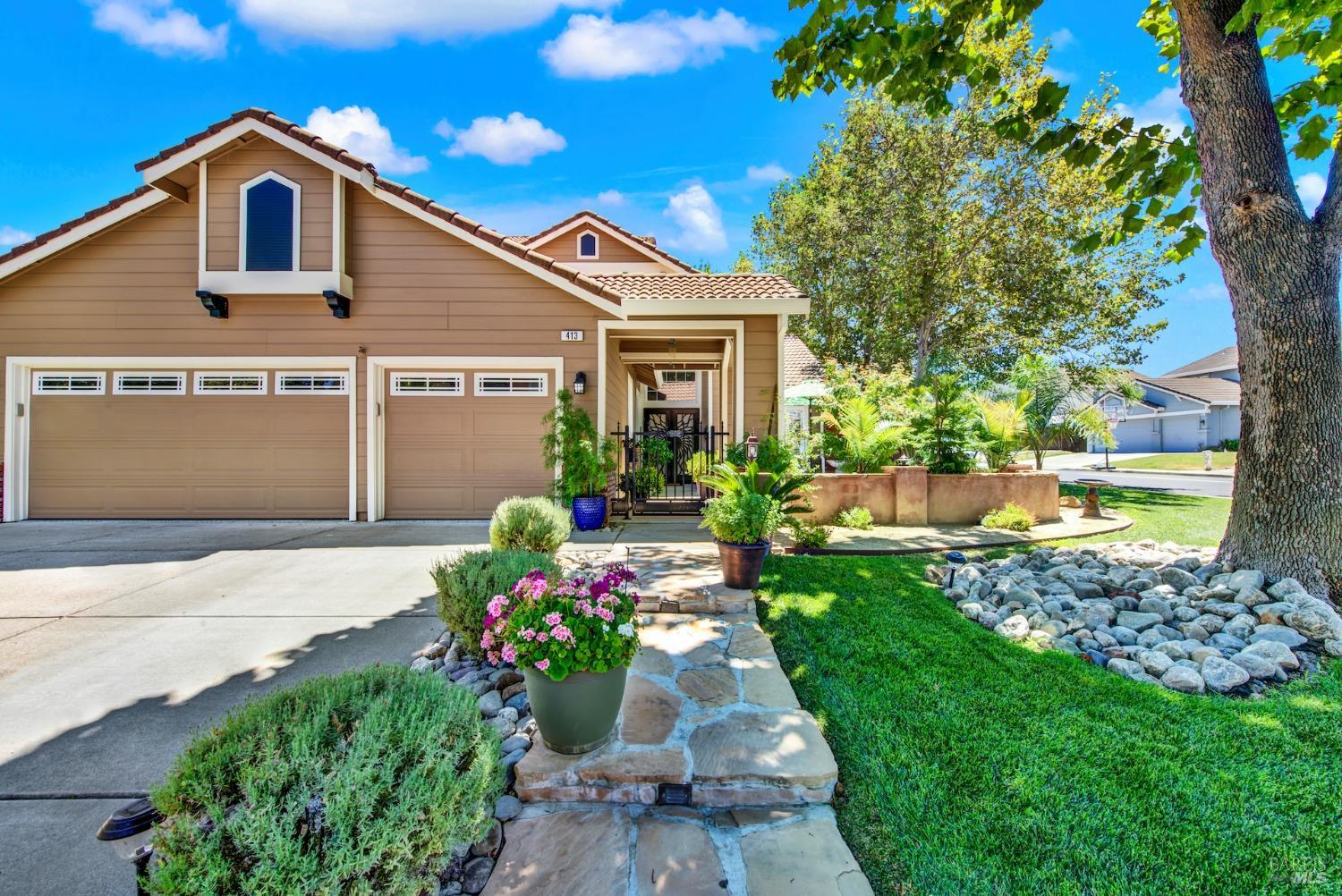 413 Crownpointe Circle Vacaville CA 95687