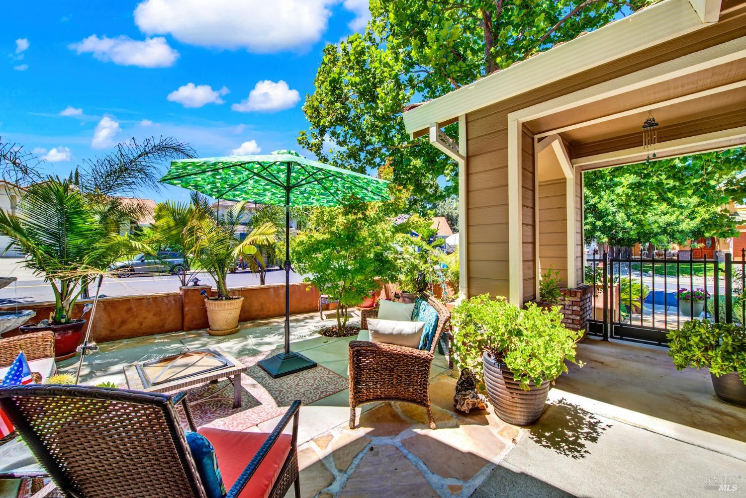 413 Crownpointe Circle Vacaville CA 95687