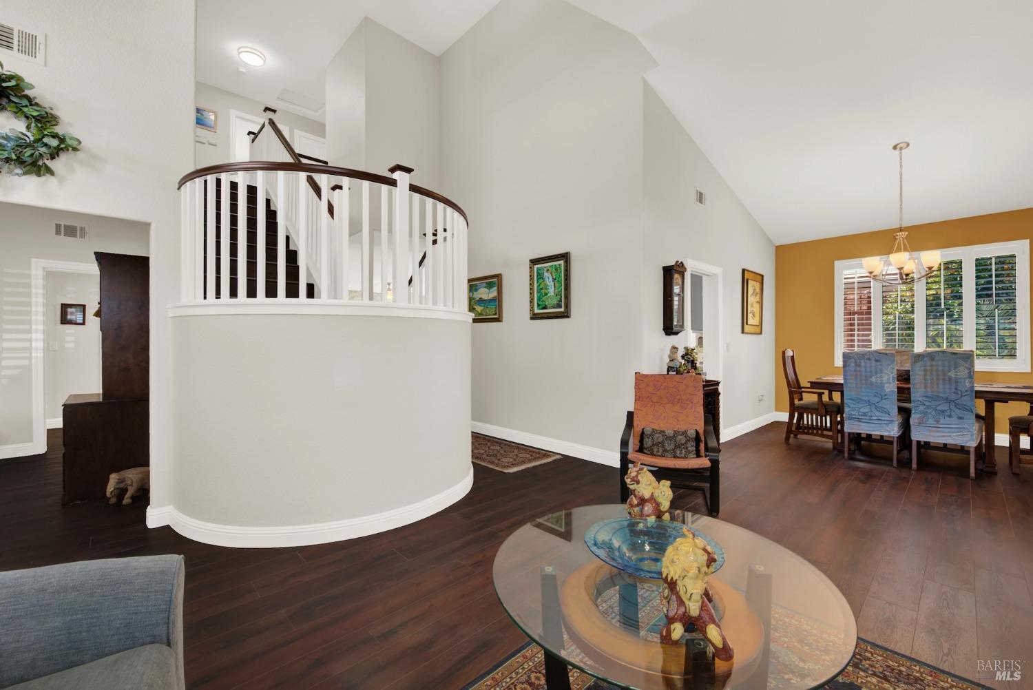 413 Crownpointe Circle Vacaville CA 95687