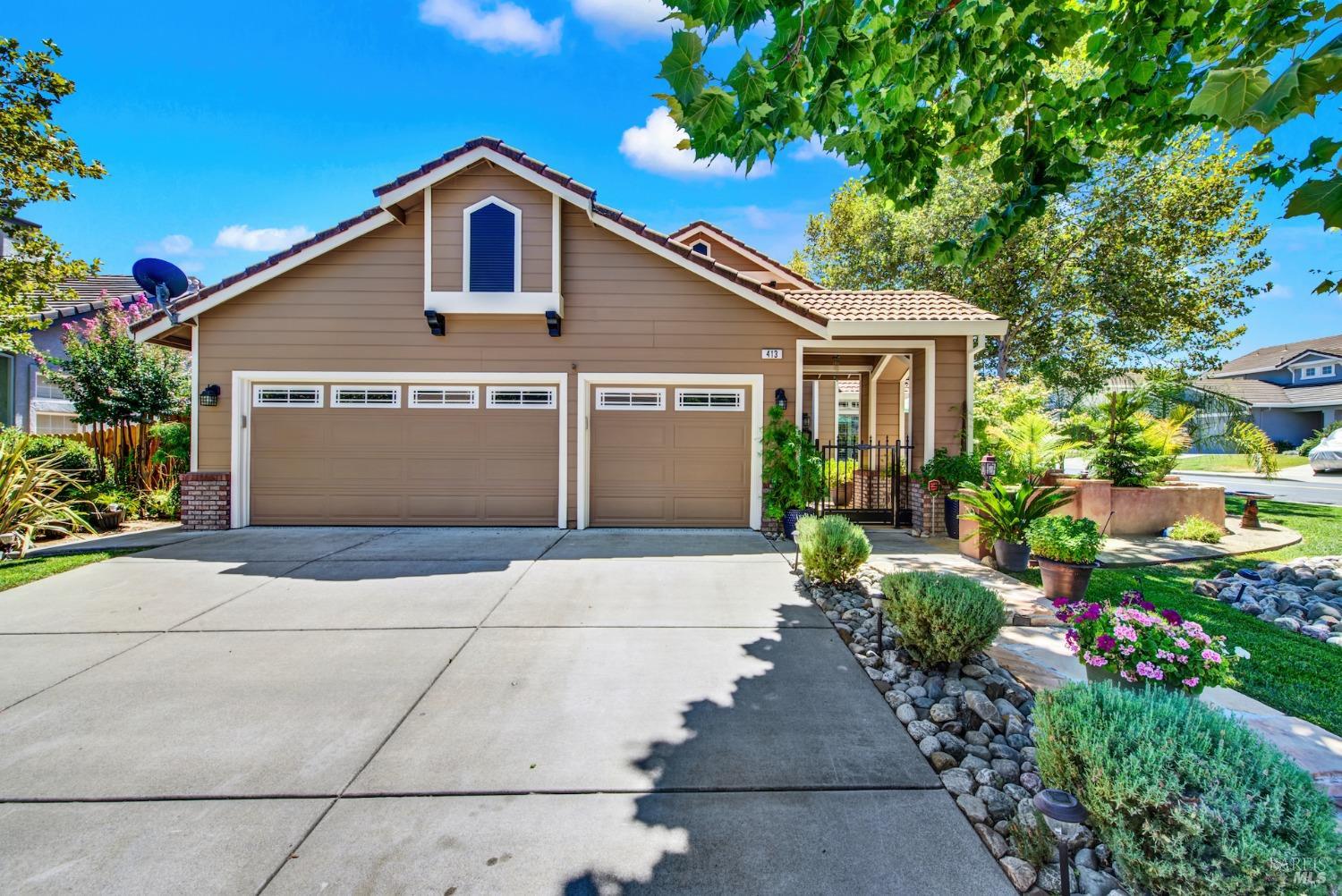 413 Crownpointe Circle Vacaville CA 95687