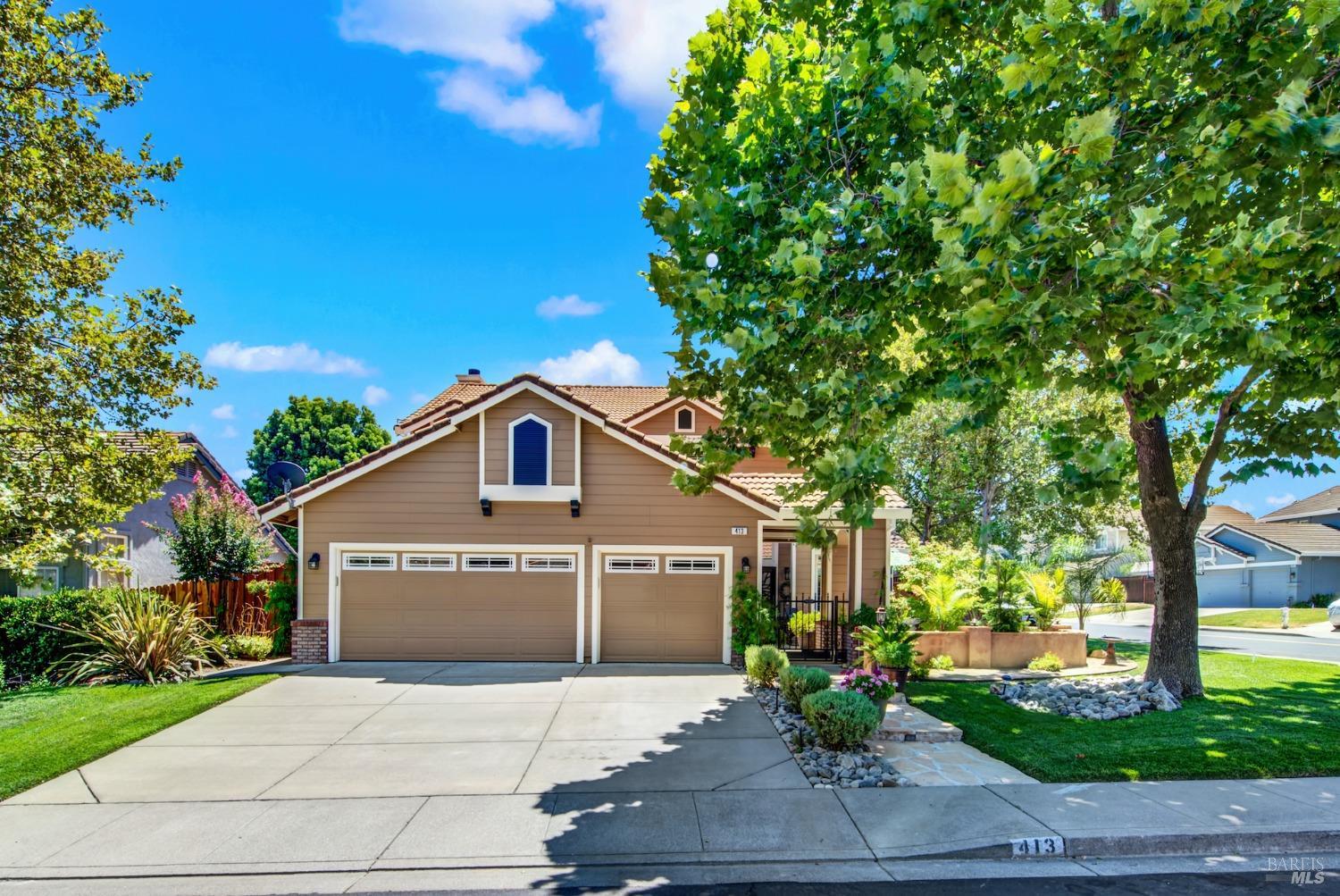 413 Crownpointe Circle Vacaville CA 95687