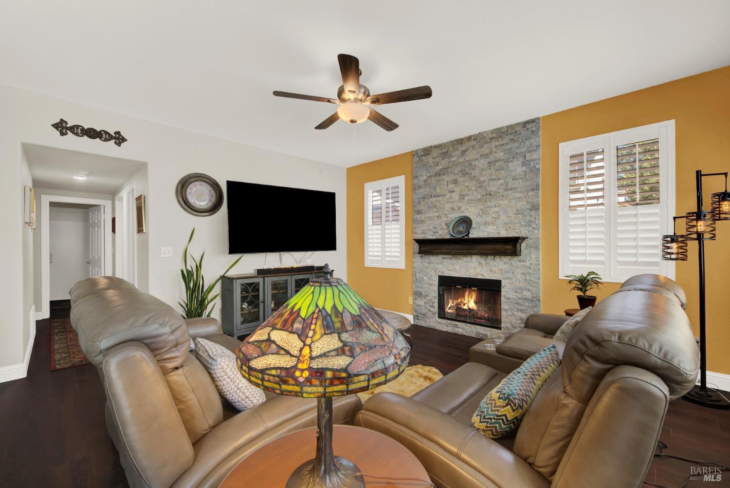 413 Crownpointe Circle Vacaville CA 95687