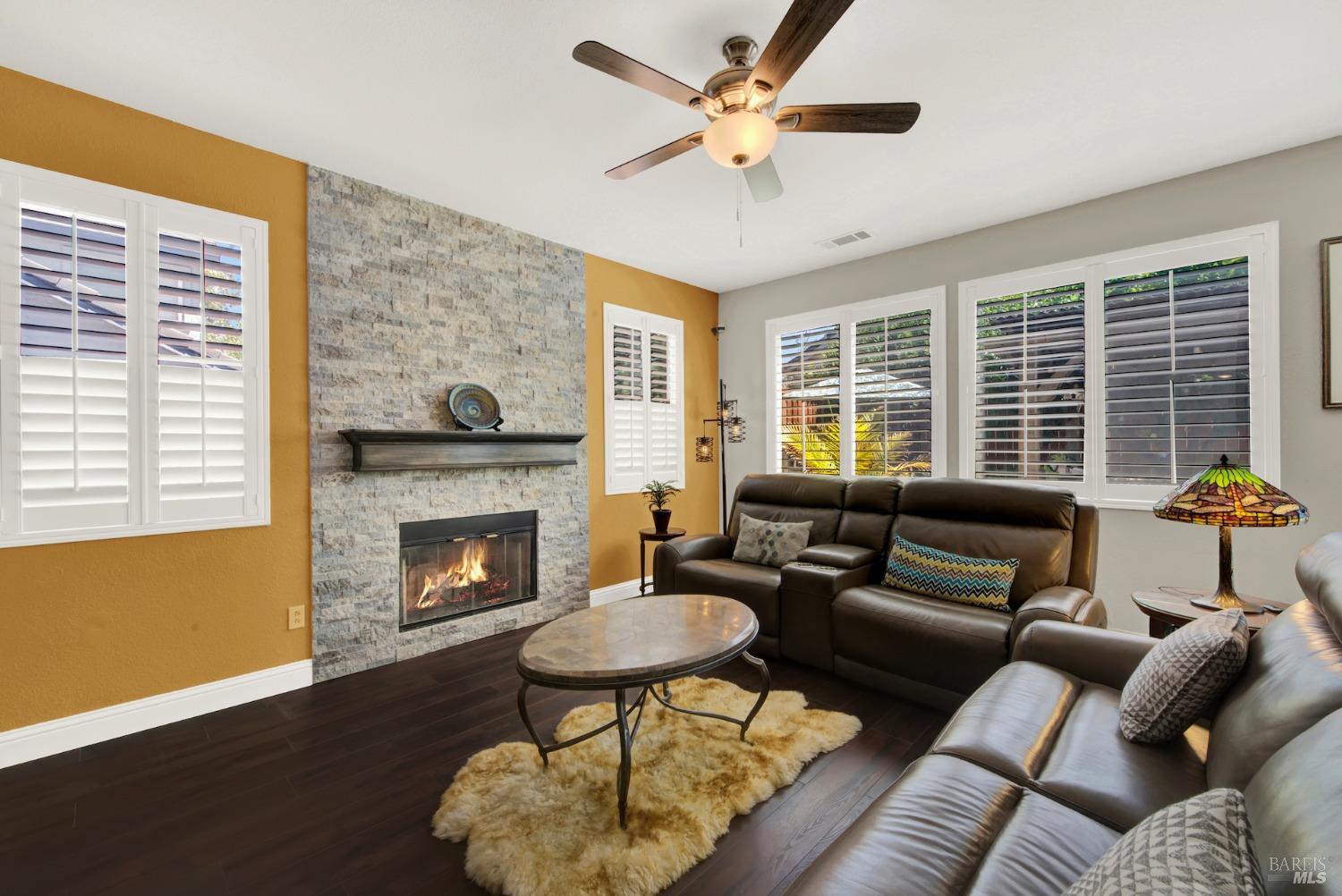 413 Crownpointe Circle Vacaville CA 95687