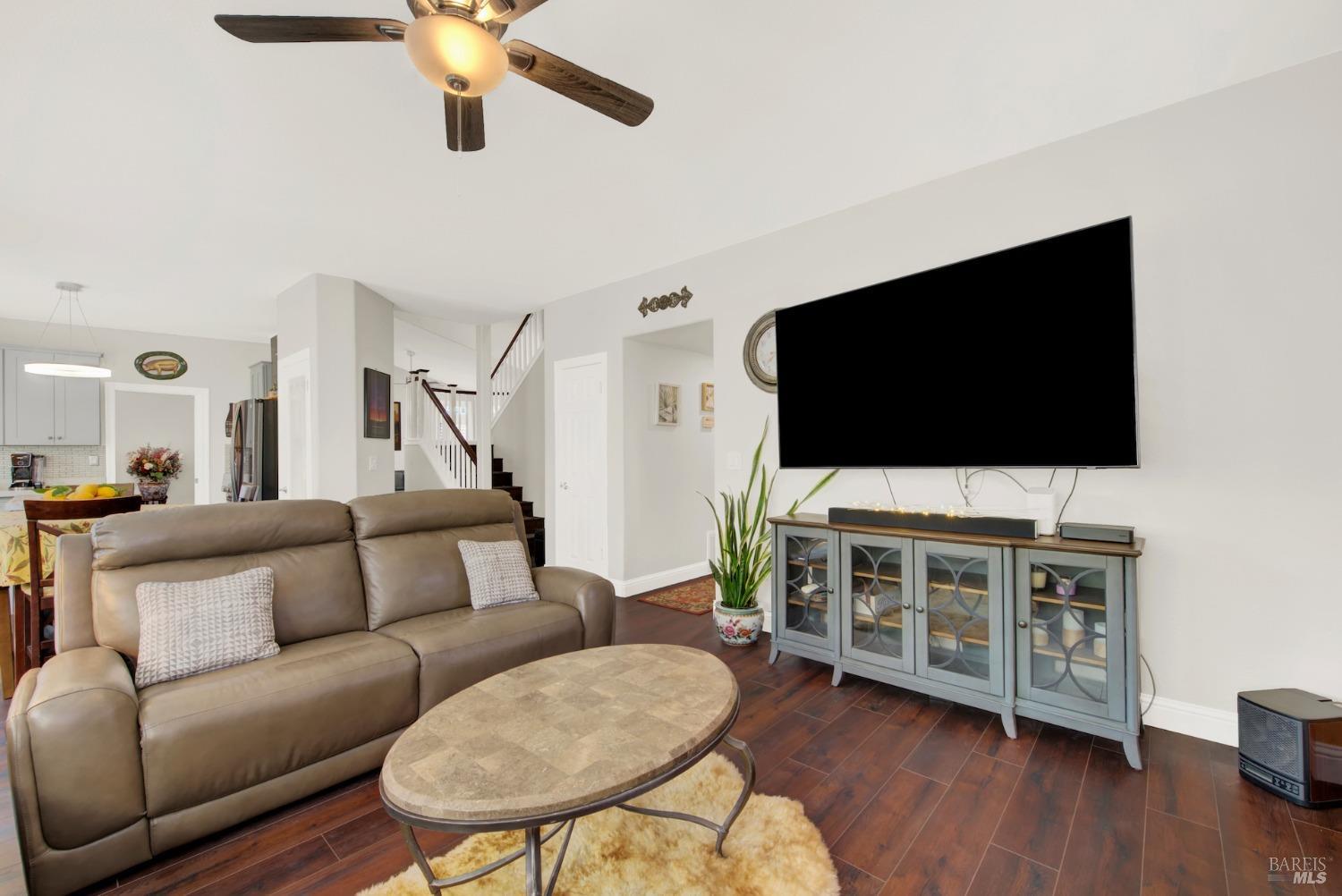 413 Crownpointe Circle Vacaville CA 95687