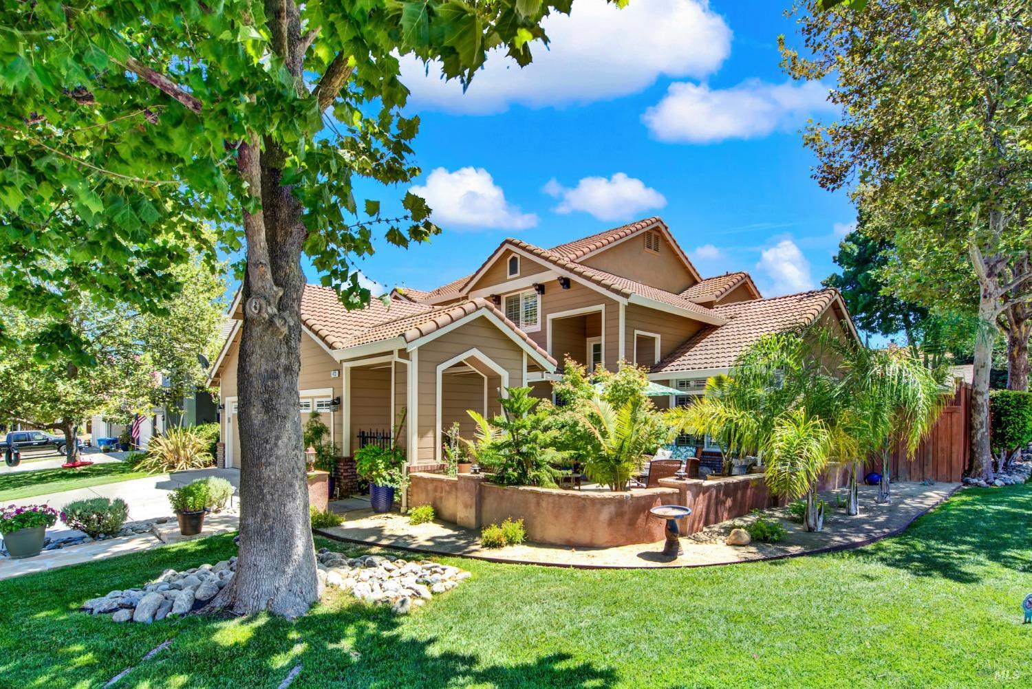 413 Crownpointe Circle Vacaville CA 95687