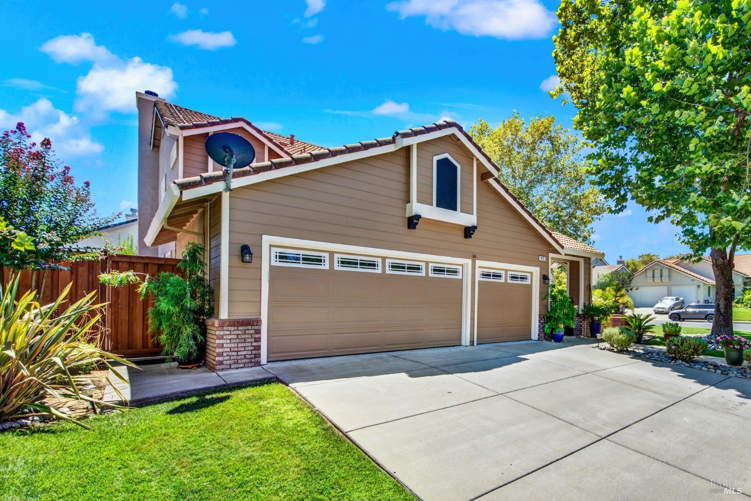 413 Crownpointe Circle Vacaville CA 95687