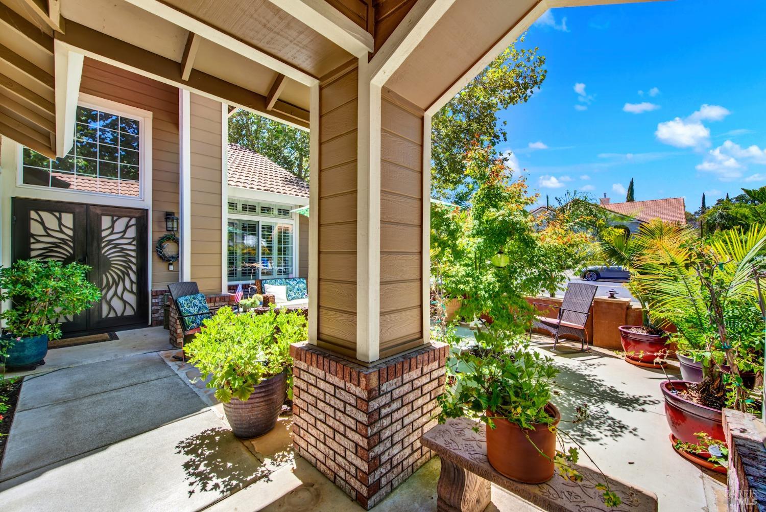 413 Crownpointe Circle Vacaville CA 95687