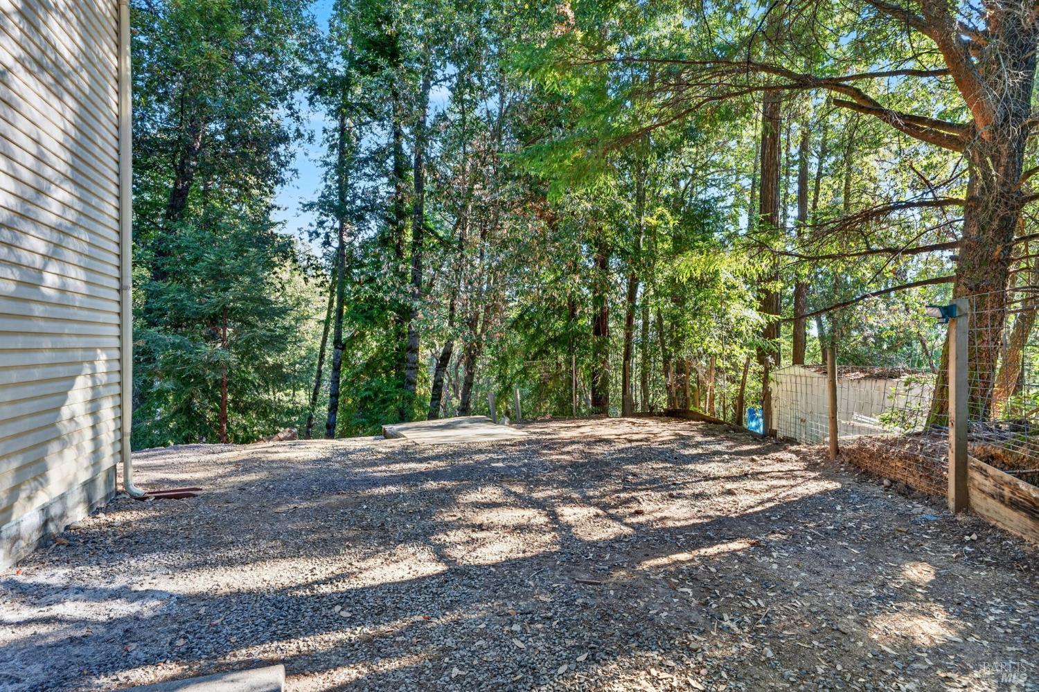 27171 Bear Drive Willits CA 95490