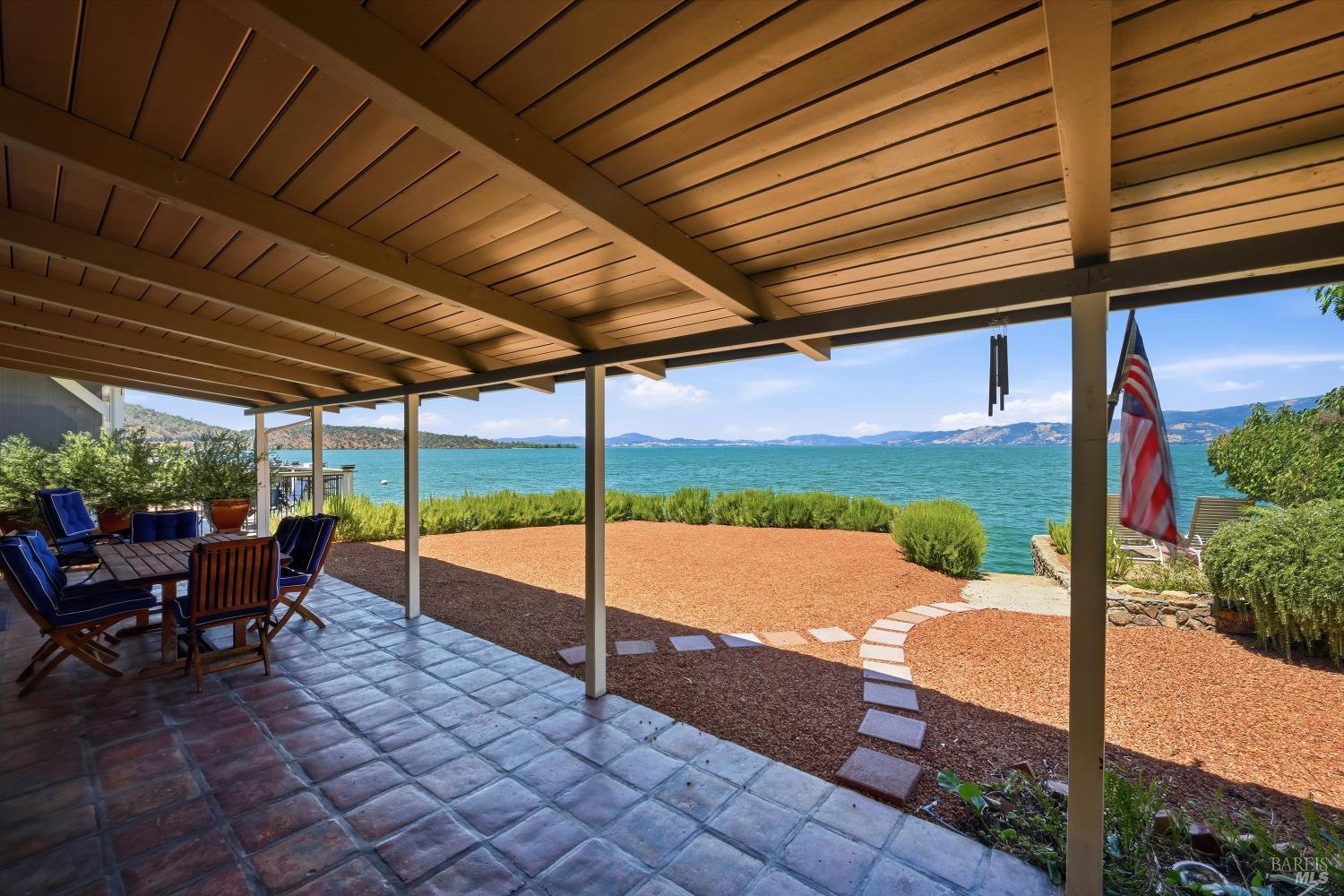6926 Pine Avenue Kelseyville CA 95451