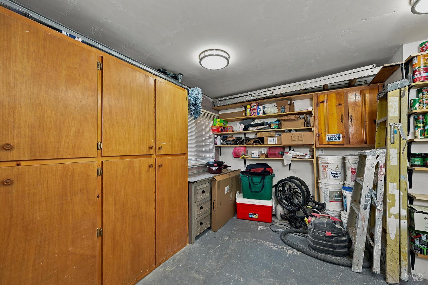 6926 Pine Avenue Kelseyville CA 95451