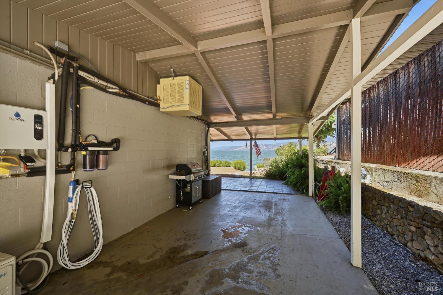 6926 Pine Avenue Kelseyville CA 95451