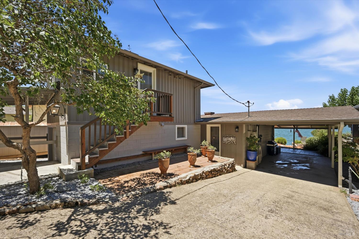 6926 Pine Avenue Kelseyville CA 95451