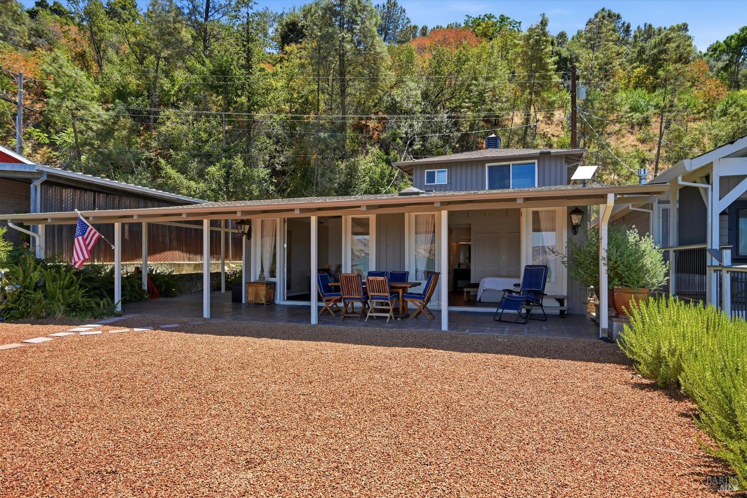 6926 Pine Avenue Kelseyville CA 95451