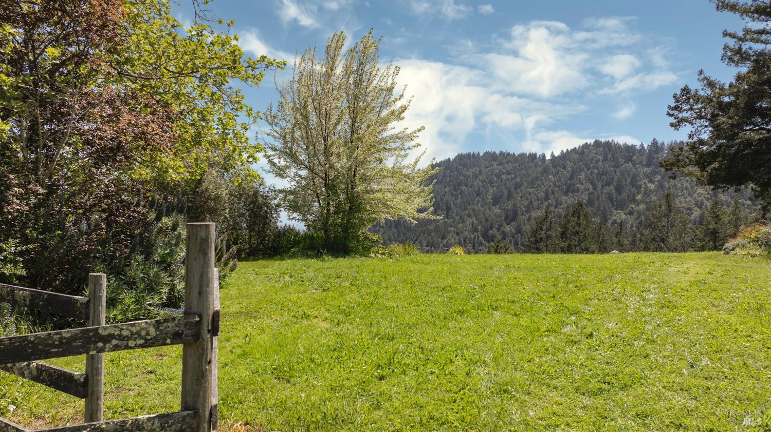 10957 Westside Road Healdsburg CA 95448