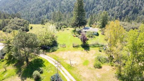 10957 Westside Road Healdsburg CA 95448
