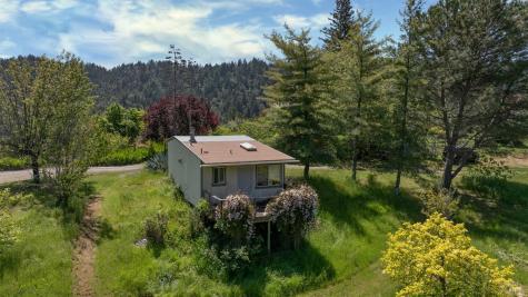 10957 Westside Road Healdsburg CA 95448