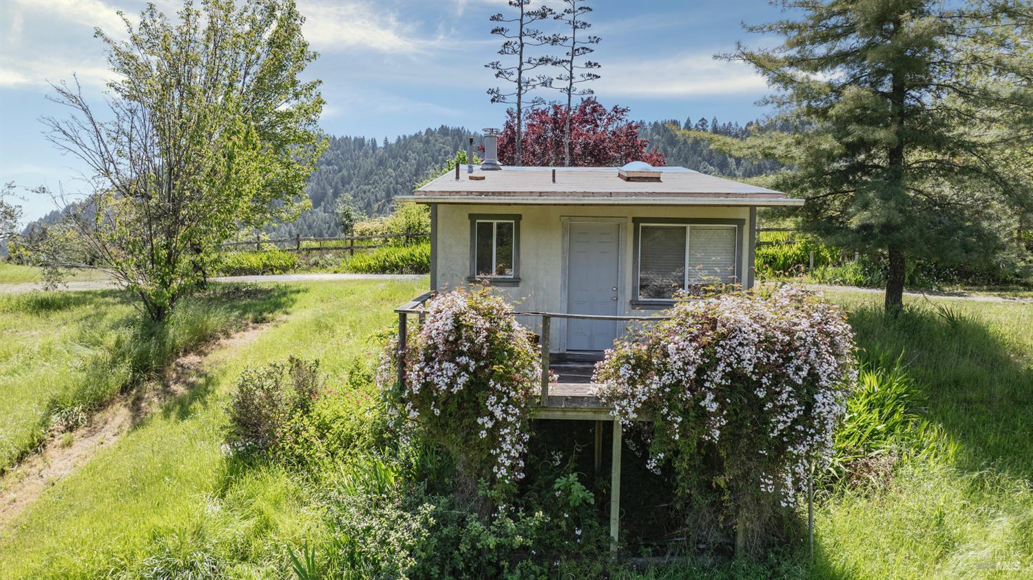 10957 Westside Road Healdsburg CA 95448