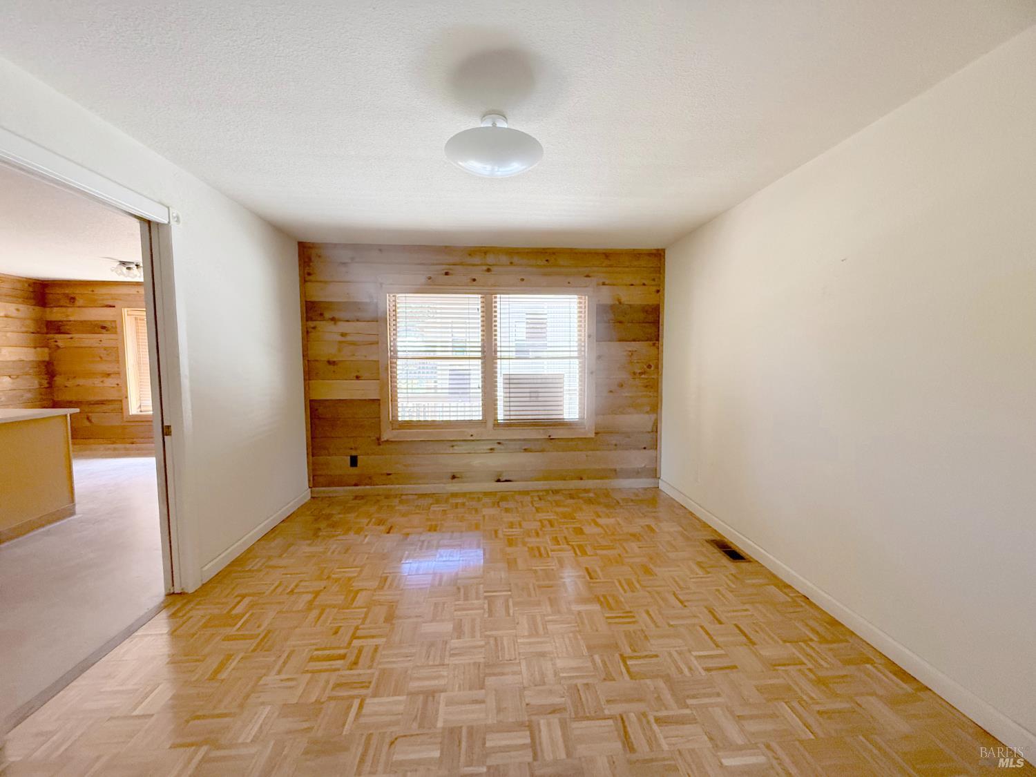 25517 Fairbanks Place Willits CA 95490