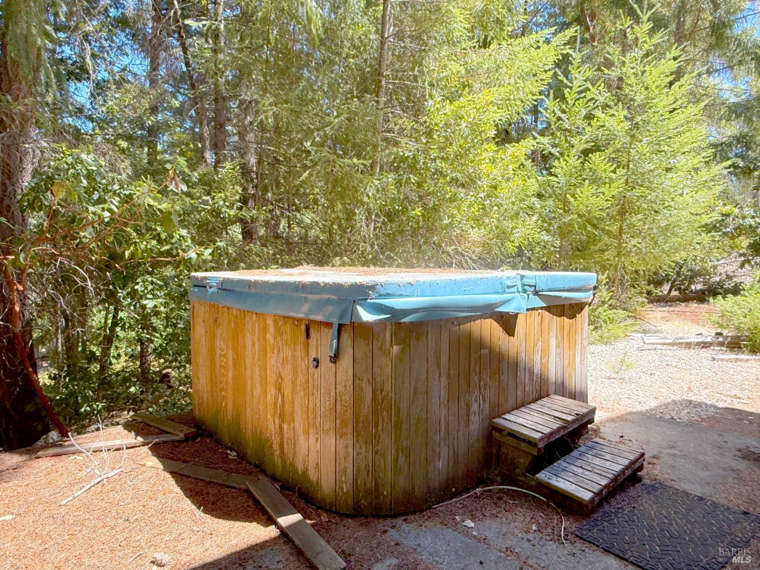 25517 Fairbanks Place Willits CA 95490