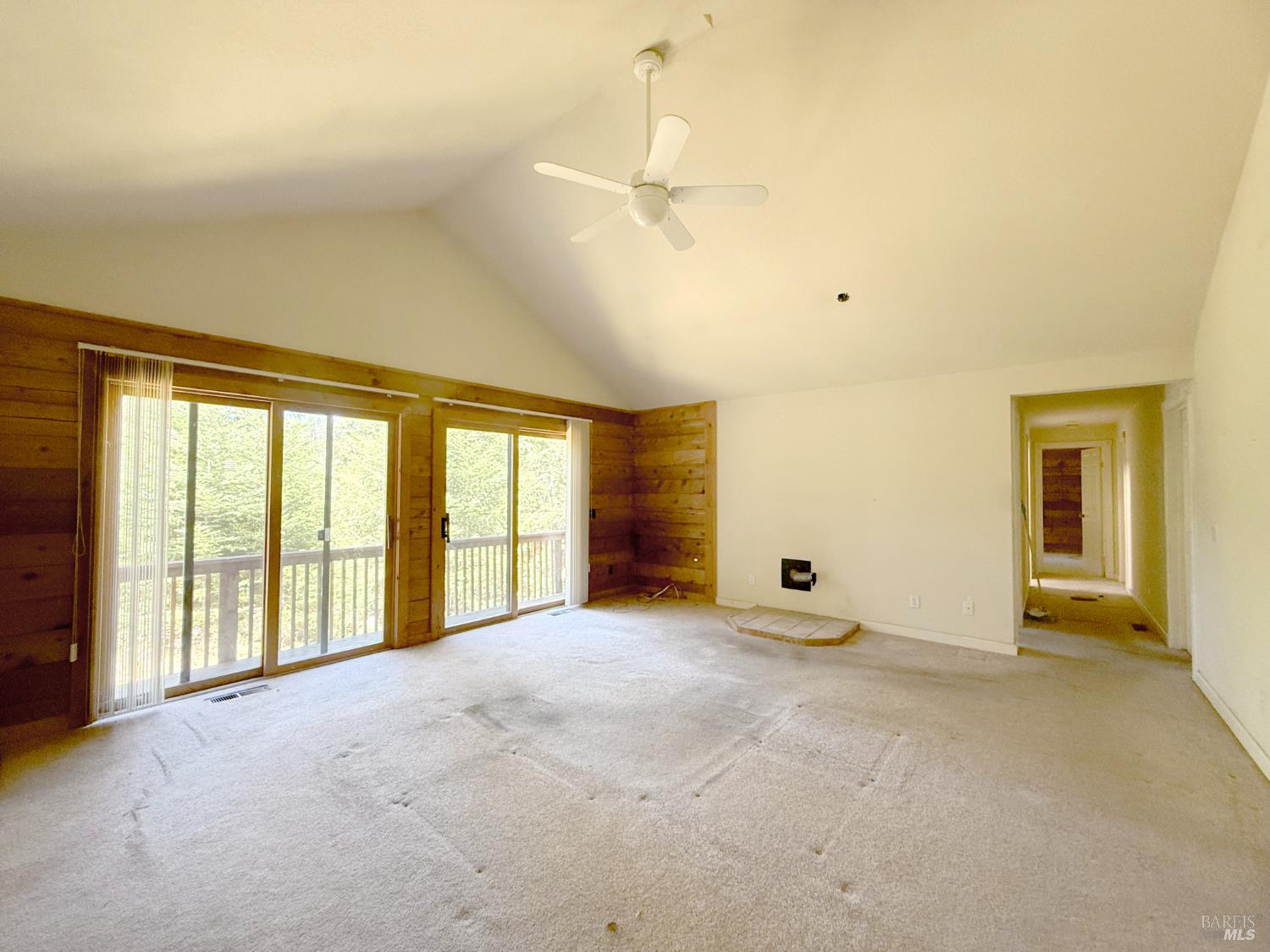 25517 Fairbanks Place Willits CA 95490
