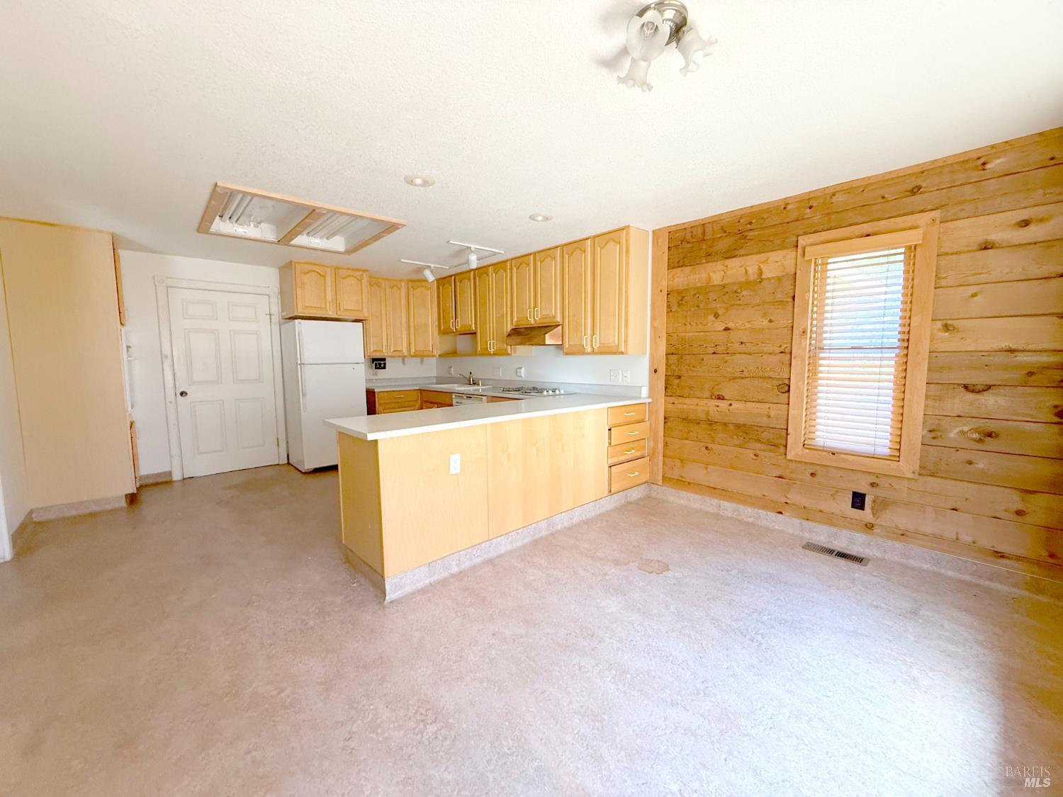 25517 Fairbanks Place Willits CA 95490