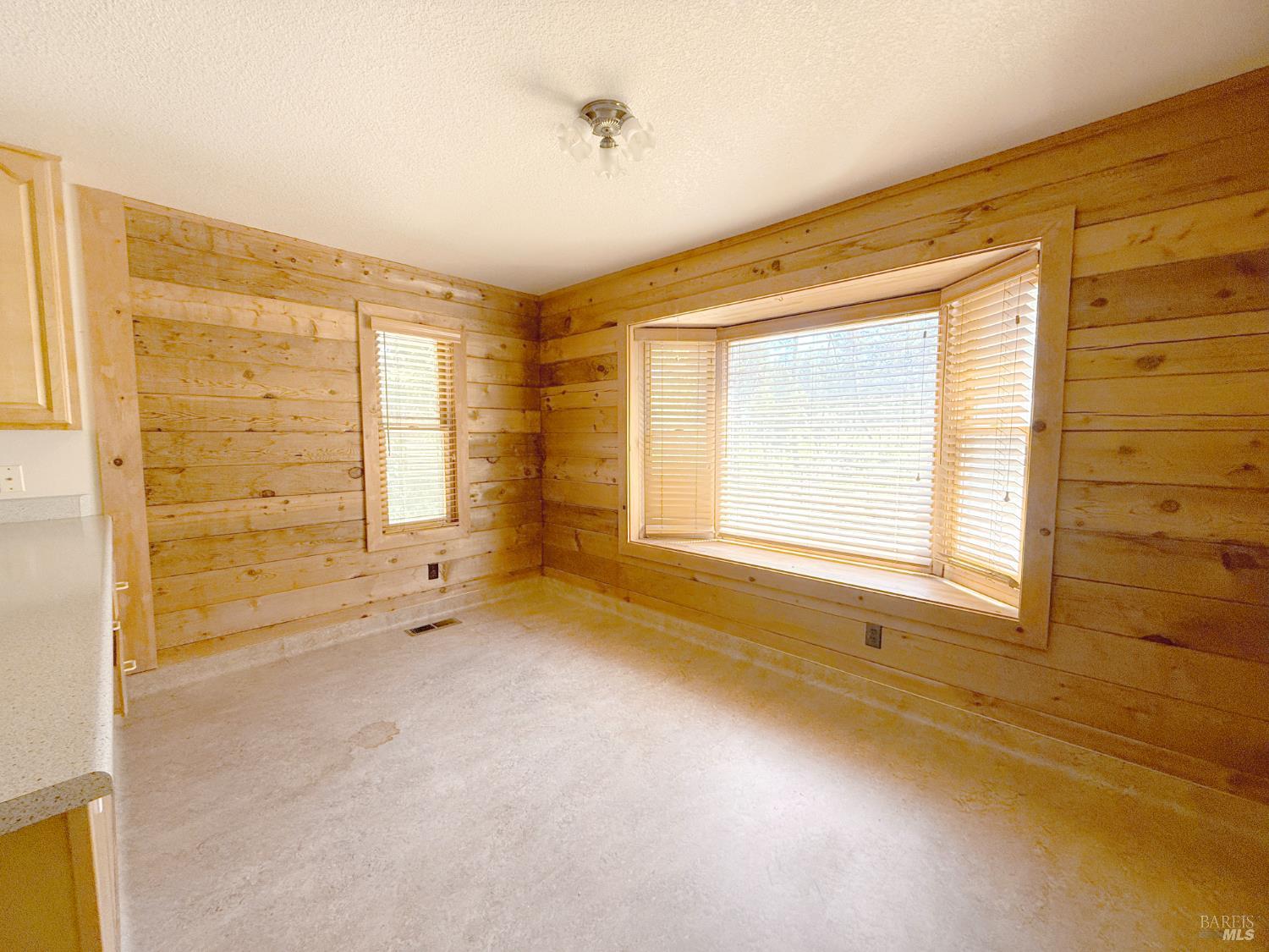 25517 Fairbanks Place Willits CA 95490