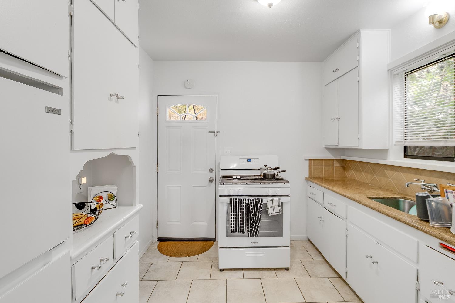 228 Farragut Avenue Vallejo CA 94590