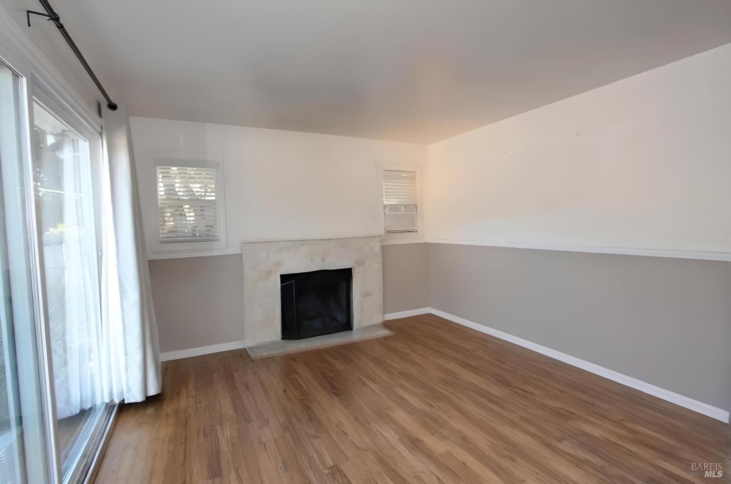 8813-8815 Petaluma Hill Road Penngrove CA 94951