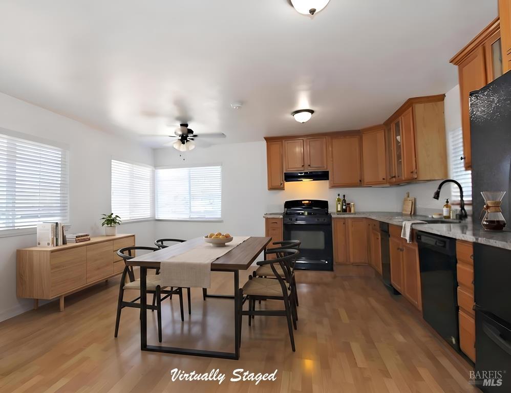 8813-8815 Petaluma Hill Road Penngrove CA 94951