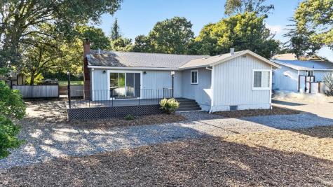 8813-8815 Petaluma Hill Road Penngrove CA 94951