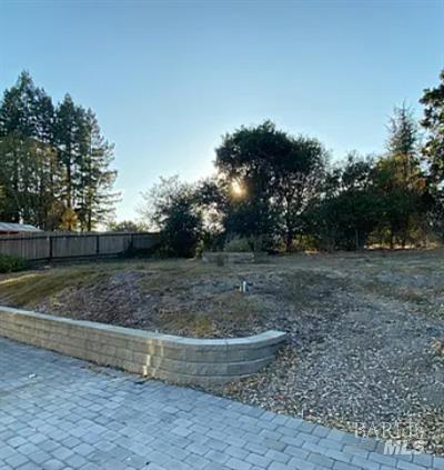 8813-8815 Petaluma Hill Road Penngrove CA 94951