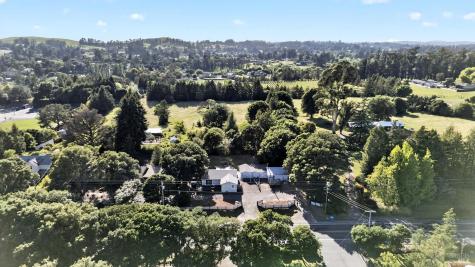 8813-8815 Petaluma Hill Road Penngrove CA 94951