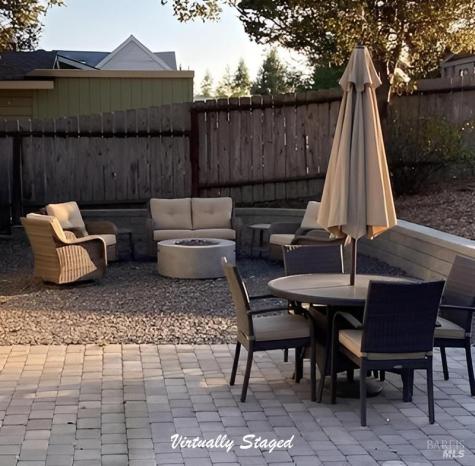8813-8815 Petaluma Hill Road Penngrove CA 94951