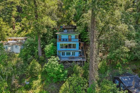 11688 Oak Road Forestville CA 95436