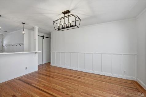 1263 Marian Way Petaluma CA 94954