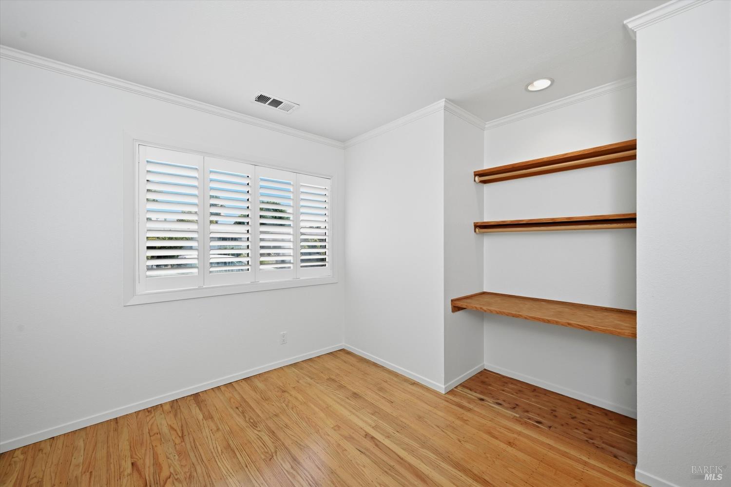 1263 Marian Way Petaluma CA 94954