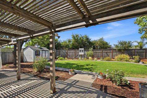 1263 Marian Way Petaluma CA 94954