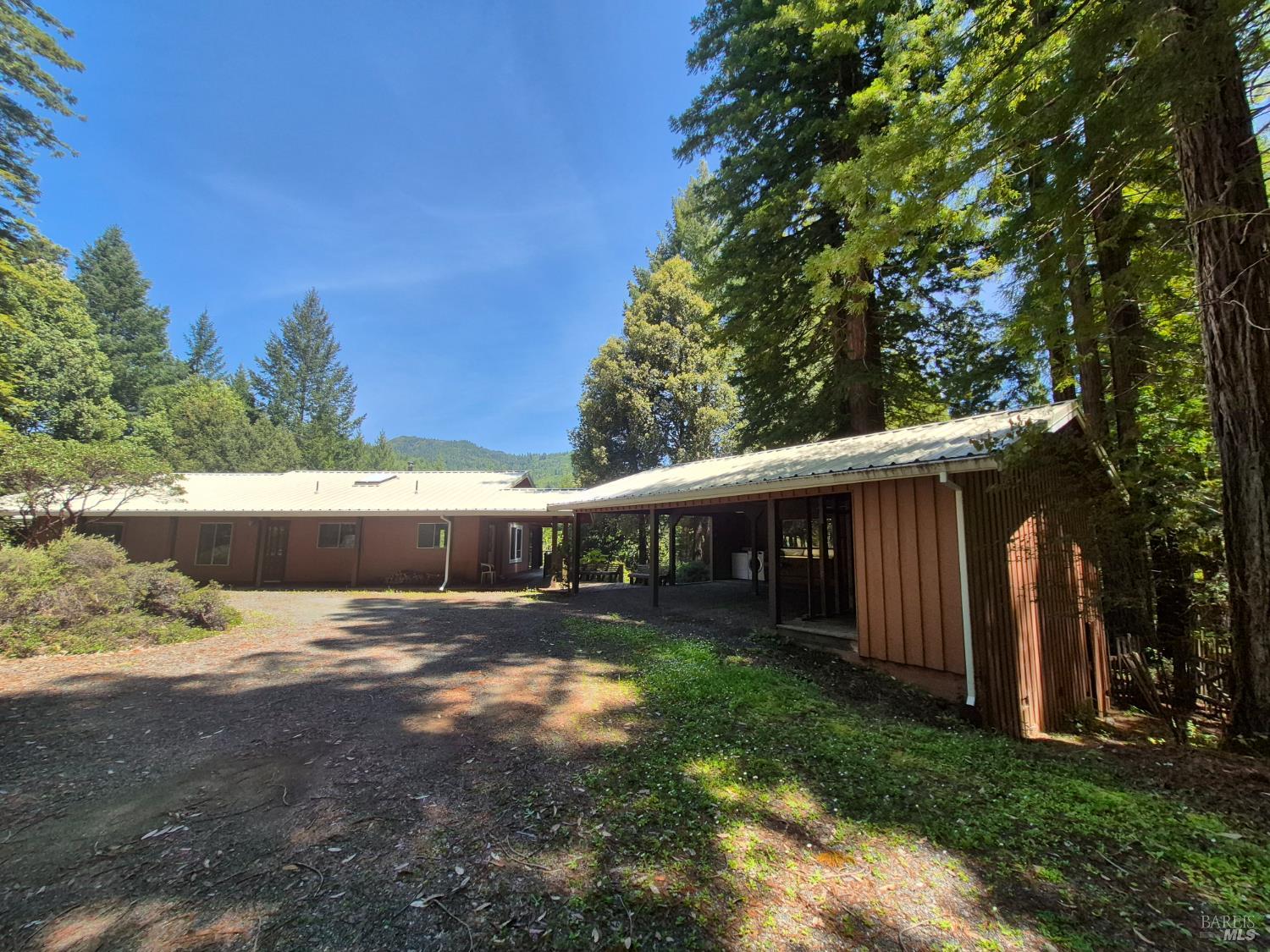 11903 Branscomb Road Branscomb CA 95417
