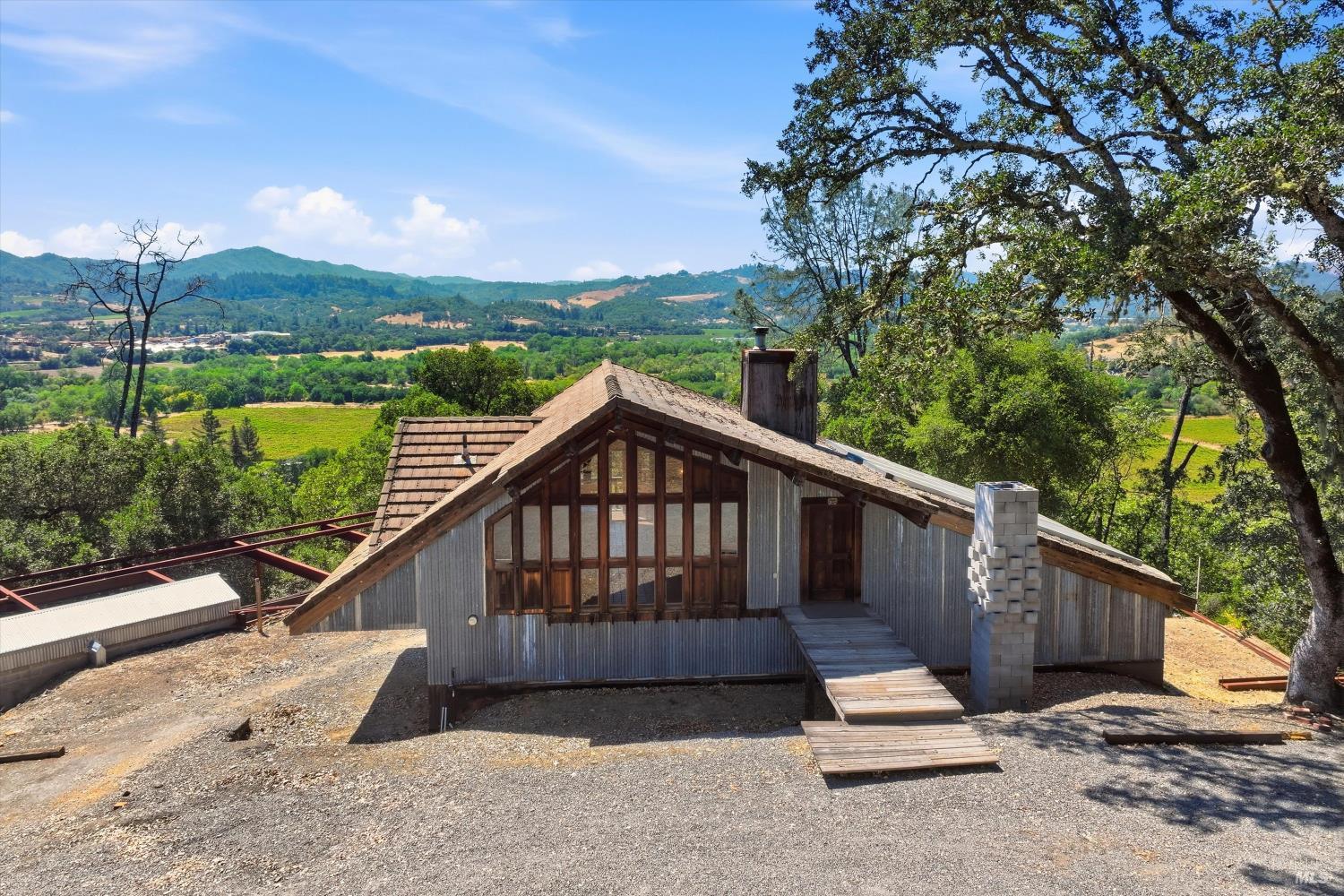 26801 Oak Knoll Terrace Cloverdale CA 95425