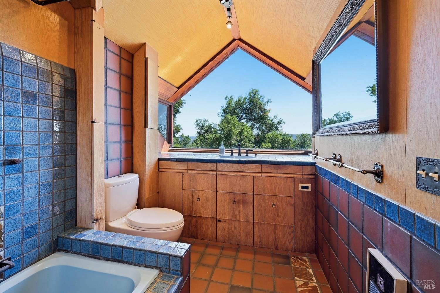 26801 Oak Knoll Terrace Cloverdale CA 95425