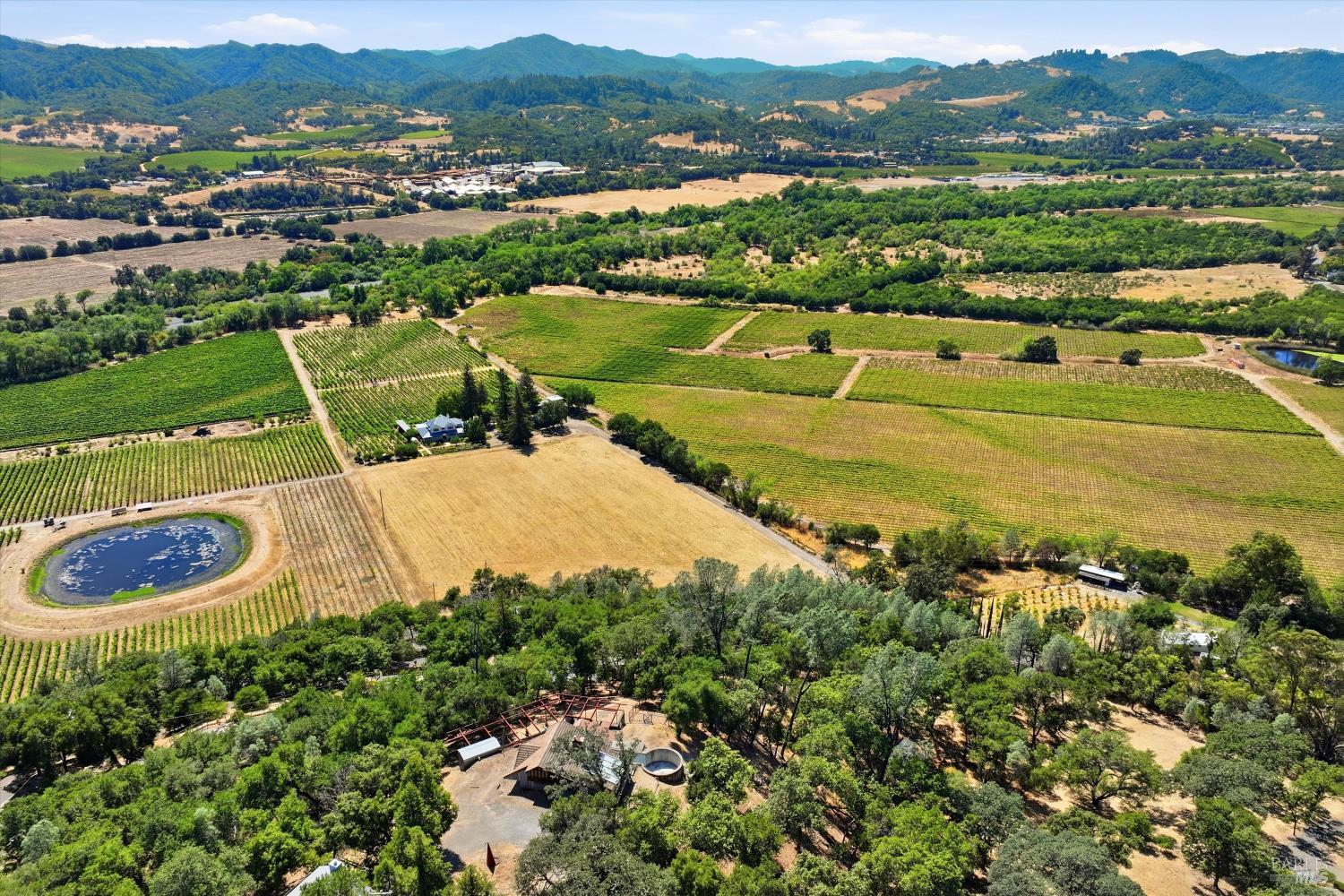 26801 Oak Knoll Terrace Cloverdale CA 95425