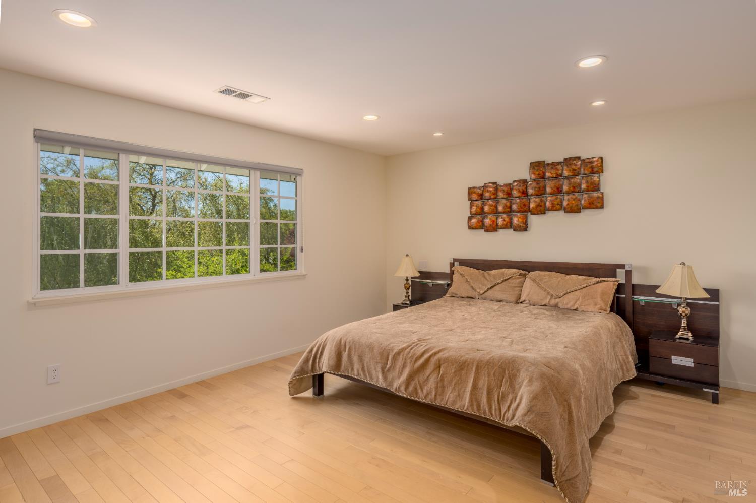 1101 Hedgeside Avenue Napa CA 94558
