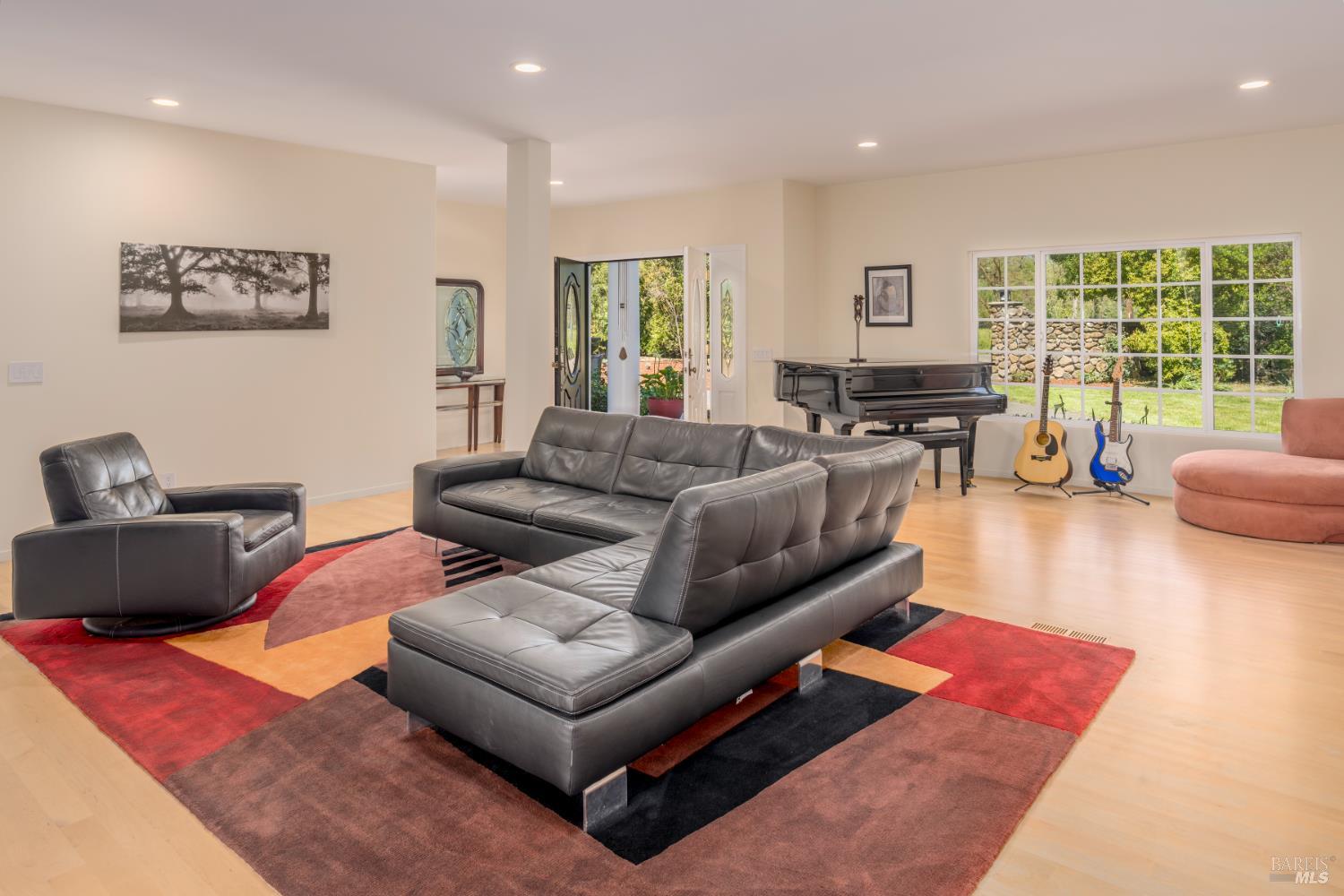 1101 Hedgeside Avenue Napa CA 94558