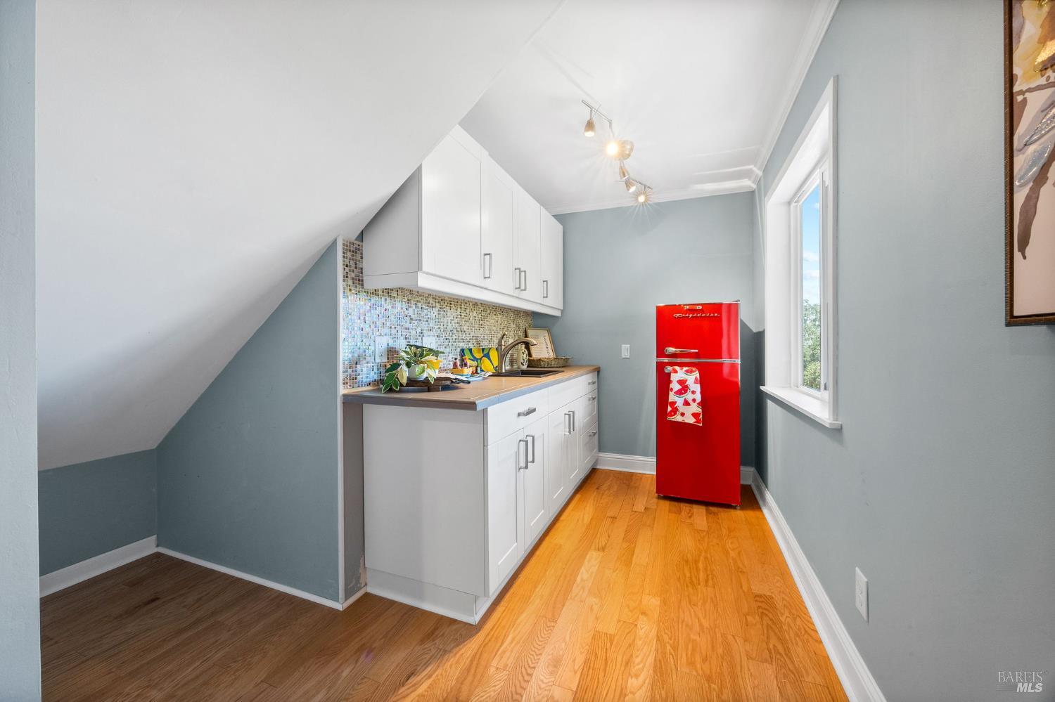 37 Truman Drive Novato CA 94947