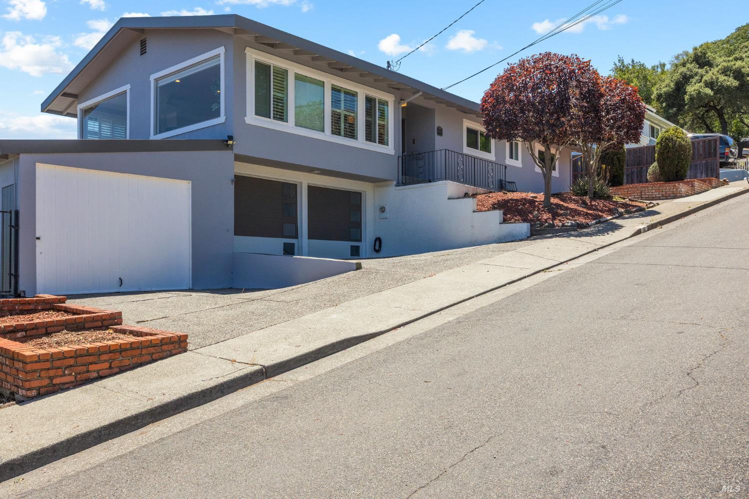 37 Truman Drive Novato CA 94947