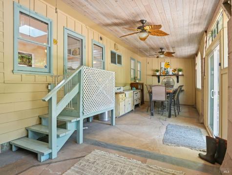 17190 Cedar Avenue Sonoma CA 95476