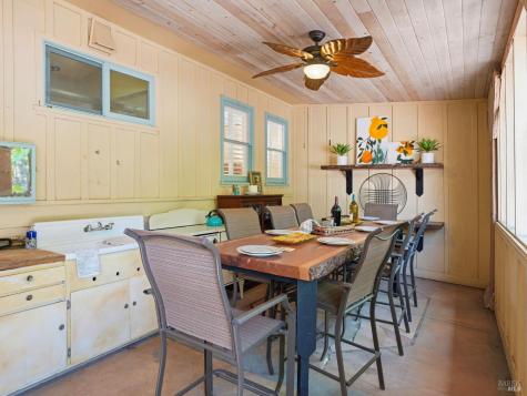 17190 Cedar Avenue Sonoma CA 95476
